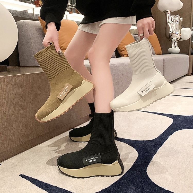 แฟชั่นผู้หญิงรองเท้ารอบ Toe หนาSoled Casual แฟชั่น Mid-Tube รองเท้าขนาด 35-40