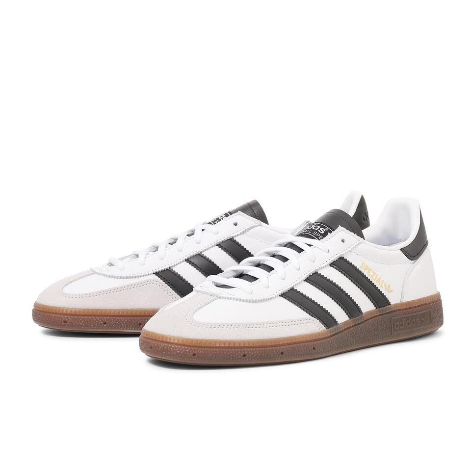 แฮนด์บอลอาดิดาส PE จากอแลนสีขาวดำ - IE3403