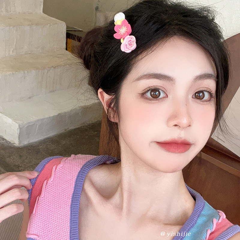 เวอร์ชั่นเกาหลีสไตล์โมริสุภาพสตรีหน้าผากบดผมสีชมพูดอกซากุระ ใบเรียกเก็บเงินเป็ด คลิปแฟชั่นทุกการแข่งขันดอกไม้สีแดงผ้าไหมคลิปด้านข้างเจ้าหญิงเด็กรสสูท ชม. อันฟู่ ผม