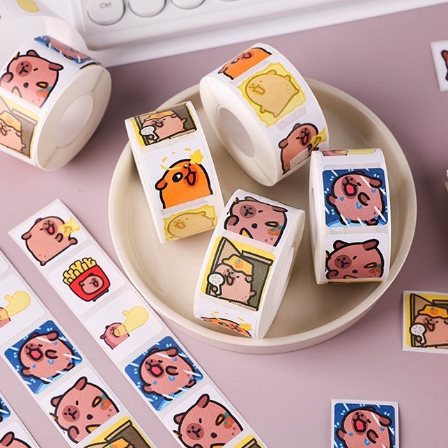 สติกเกอร์ซีล ลาย Capybara น่ารัก สําหรับติดตกแต่งหมวกกันน็อค จักรยาน 500 ชิ้น ต่อม้วน