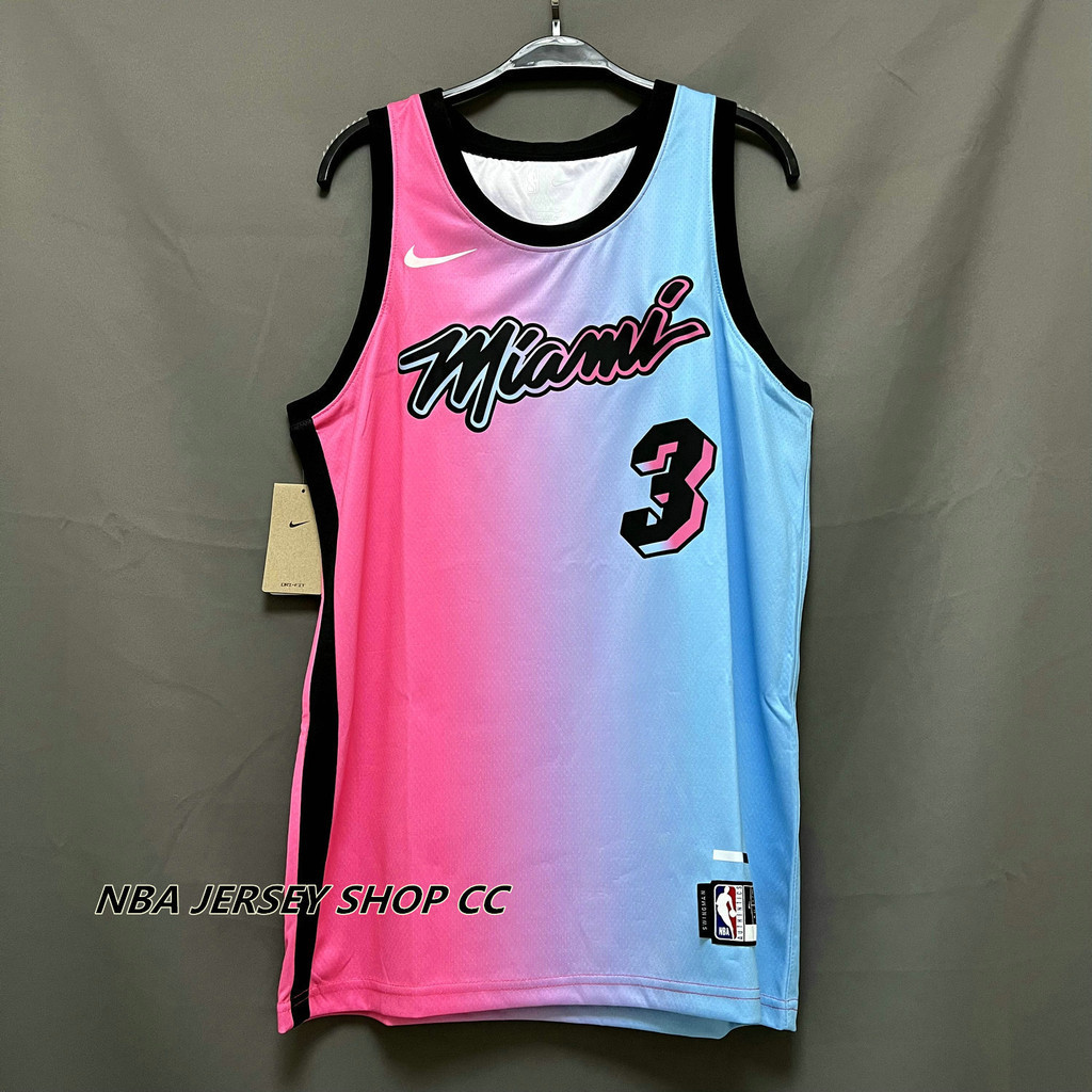 ใหม่ ของแท้ NBA Miami Heat สําหรับผู้ชาย #3 เสื้อกีฬาแขนสั้น ลายทีม Dwyane Wade Jersey Swingman สีรุ้ง