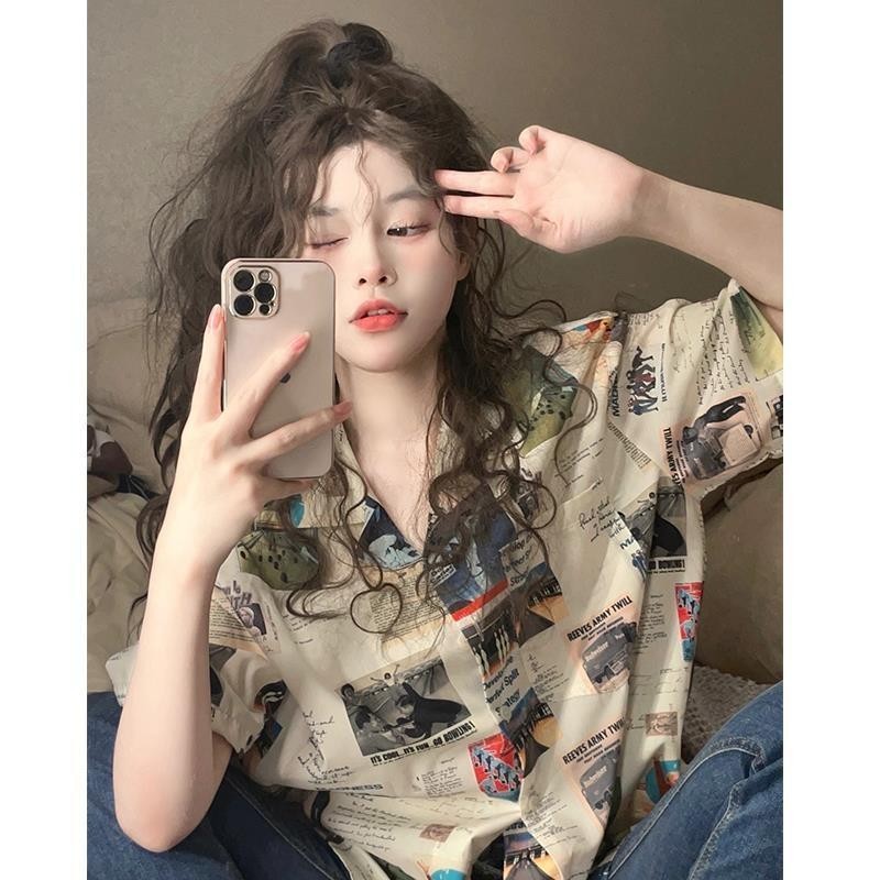 MIMI&DDIDI.เสื้อเชิ้ตแขนสั้นลำลองวินเทจ เสื้อแฟชั่นผู้หญิง สไตล์เกาหลี สวมใส่ด้านนอกอินเทรนด์ในฤดูร้อนสำหรับผู้หญิง#W349