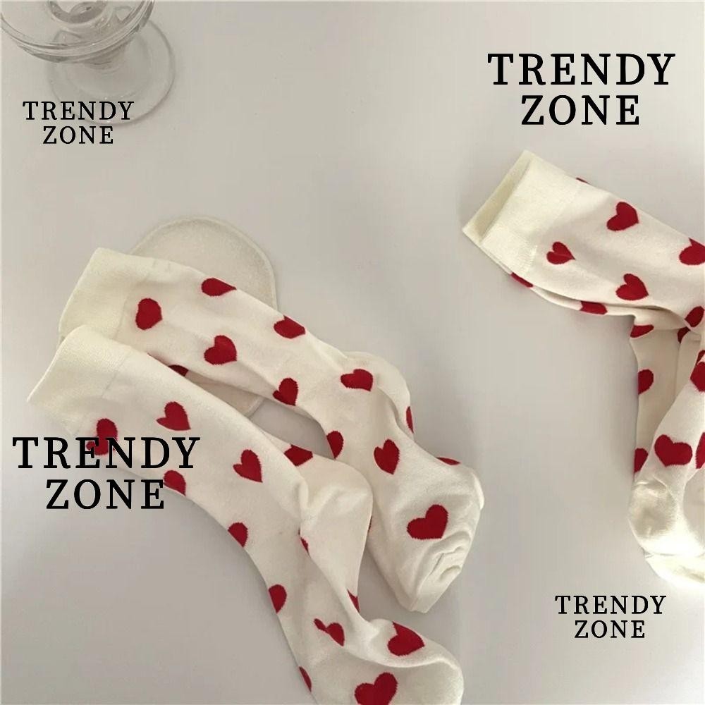 Trendyzone 1 คู ่ ถุงเท ้ าลูกเรือ , รักหัวใจสีแดงรูปแบบ Street Tide กลางถุงเท ้ า , ผ ้ าฝ ้ ายน ่ ารักถุงเท ้ าของขวัญ