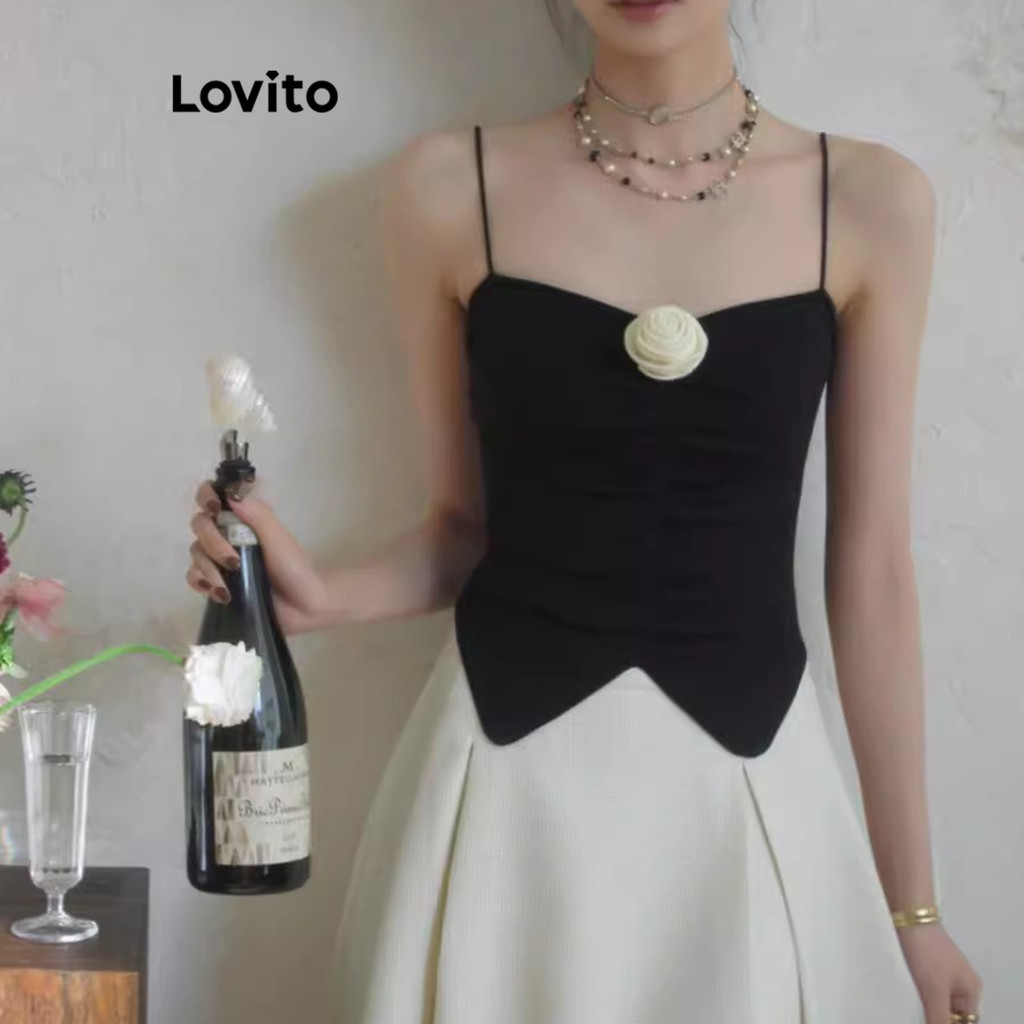 Lovito เสื้อสายเดี่ยวผู้หญิง เว้าไหล่ สีพื้น สไตล์ลำลอง LNA58124