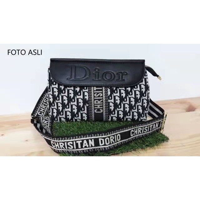 Tasready_mall 2035 กระเป๋าสะพายข้างผู้หญิงนําเข้าล่าสุด กระเป๋าสะพายข้างผู้หญิง กระเป๋าแฟชั่นผู้หญิง