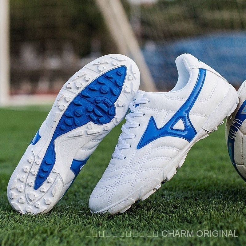 【 คุณภาพสูง 100 % 】 รองเท ้ าฟุตบอลชาย TF 32-44 T5RP