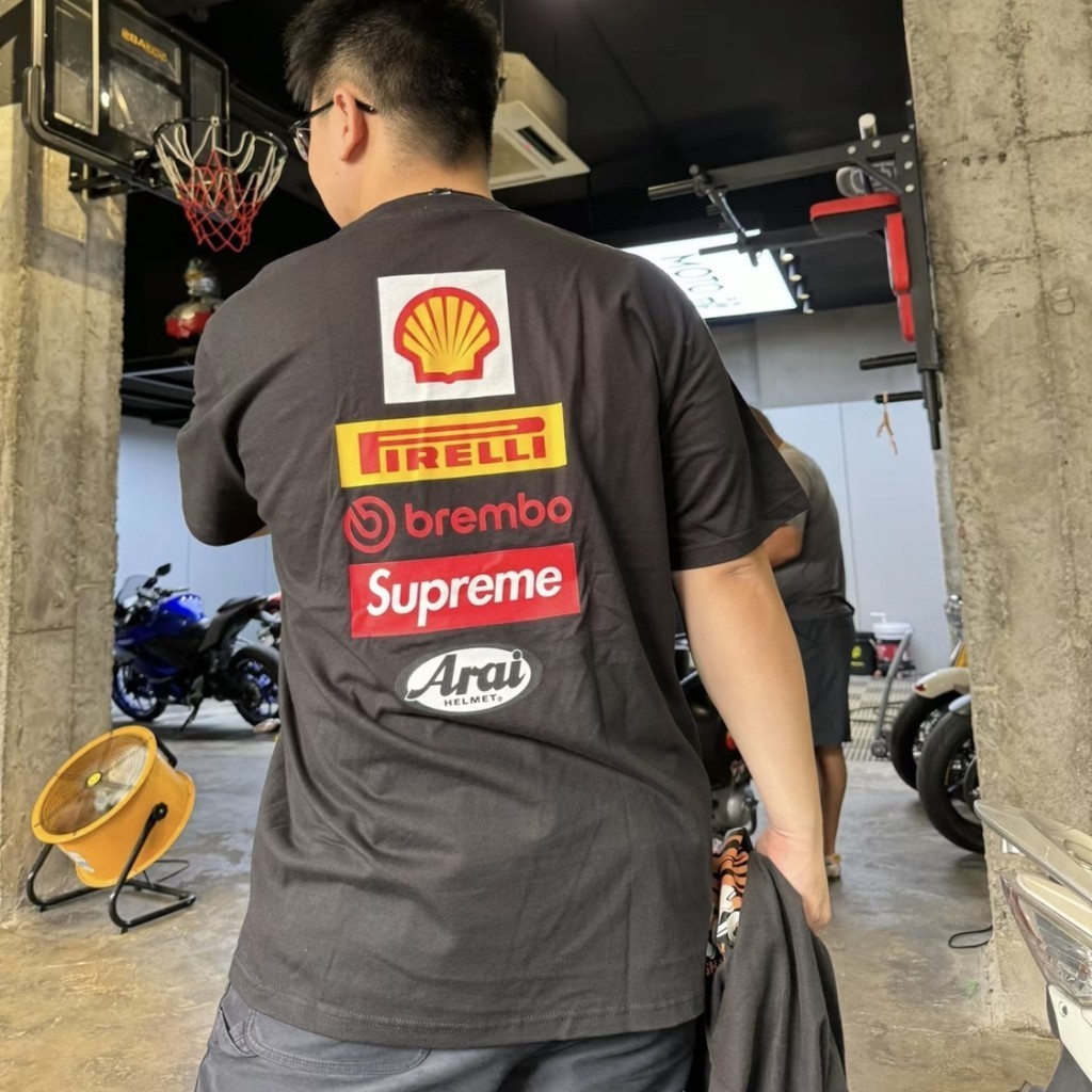 Supereme X Ducati เสื้อยืดแขนสั้นแฟชั่นลําลองสําหรับผู้ชายและผู้หญิง