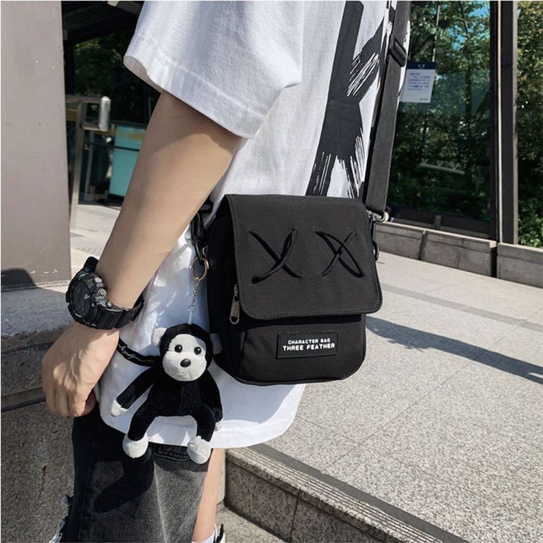 Messenger Bag Mens Street Wear Sports Shoulder Small Backpack สไตล์ญี่ปุ่น
