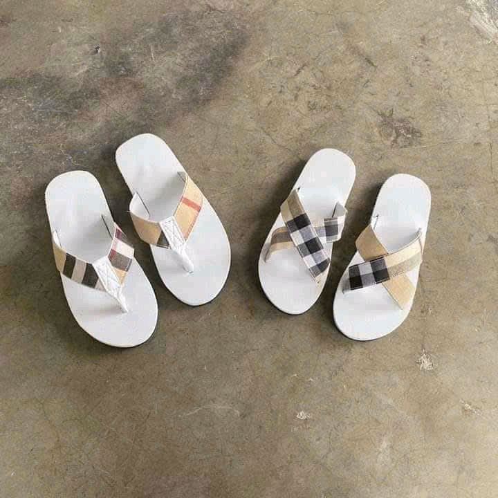 B1 รองเท้าแตะคู่ชายและหญิงลายพื้นหลังสีขาวsp868 Rubber Jean Copper Sole Sandaly รองเท้าแตะ