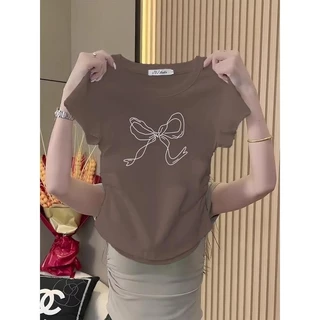 เสื้อครอปเอวลอยรัดรูปเสื้อแฟชั่นผู้หญิงวัยรุ่นสวยๆ เสื้อครอปเข้ารูป สไตล์เกาหลีเสื้อยืดผู้หญิง เสื้อยืดครอปเอวลอยทรงเข้า