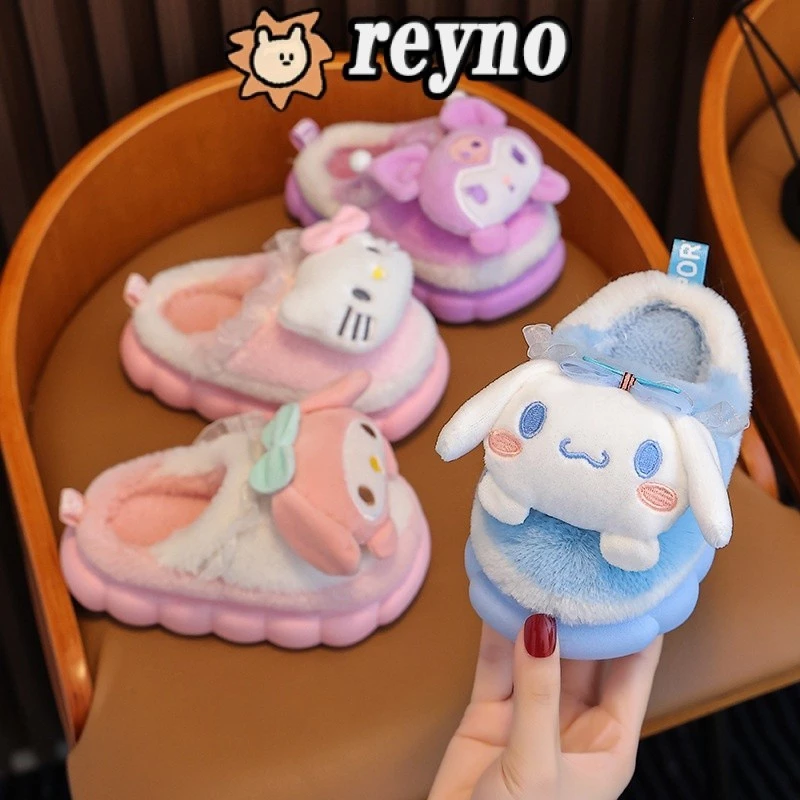 Reyno Sanrio Hello Kitty Cinnamoroll Kuromi Melody รองเท้าแตะ ผ้าฝ้าย กํามะหยี่ นุ่ม อบอุ่น เหมาะกับหน้าหนาว สําหรับผู้หญิง