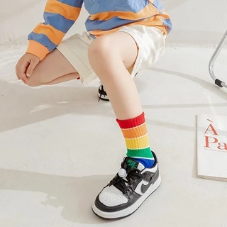 ถุงเท้าเด็ก แถบสีรุ้ง ข้อกลาง สำหรับอายุ 1-8ขวบ พร้อมส่งจากไทย