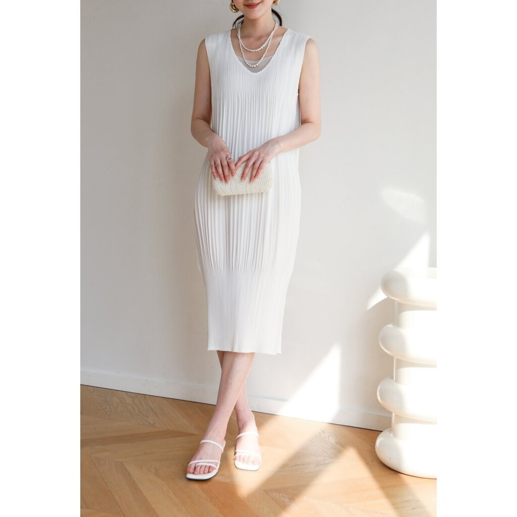 2MUAY รุ่น GJO1210 เดรสพลีทคุณภาพ SLEEVELESS V NECK PLEATED DRESS 7 สี FREE SIZE