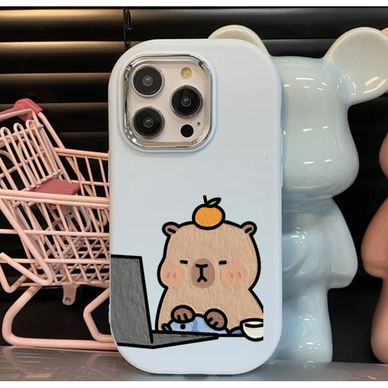 Shell สําหรับ Samsung Galaxy S25 S24 Ultra S23 S22 Plus S24FE หมายเหตุ 10 20 S20 S21 FE A53 A73 A71 A51 A52 A14 A24 กรณีน่ารัก Capybara Candy สีชุบเลนส์โลหะ - รูปที่ 4