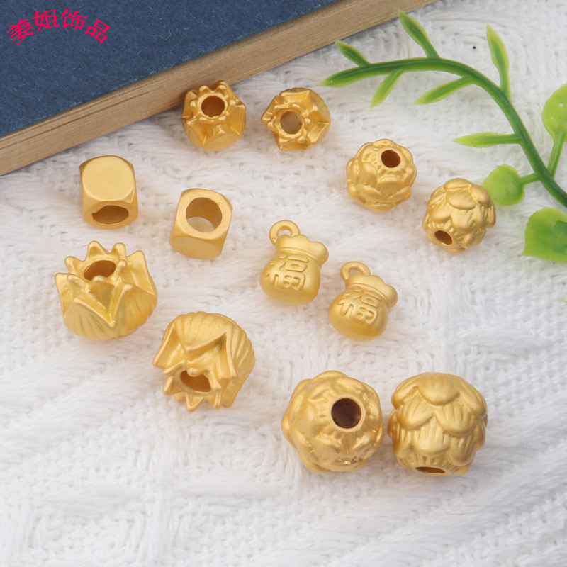 อุปกรณ์จี้โทรศัพท์มือถือ Diy วิธีโบราณทรายทอง Lotus ลูกปัดเพชร Spacer ลูกปัดอุปกรณ์เสริม Lotus ฐานสร้อยข้อมือจี้ชุด