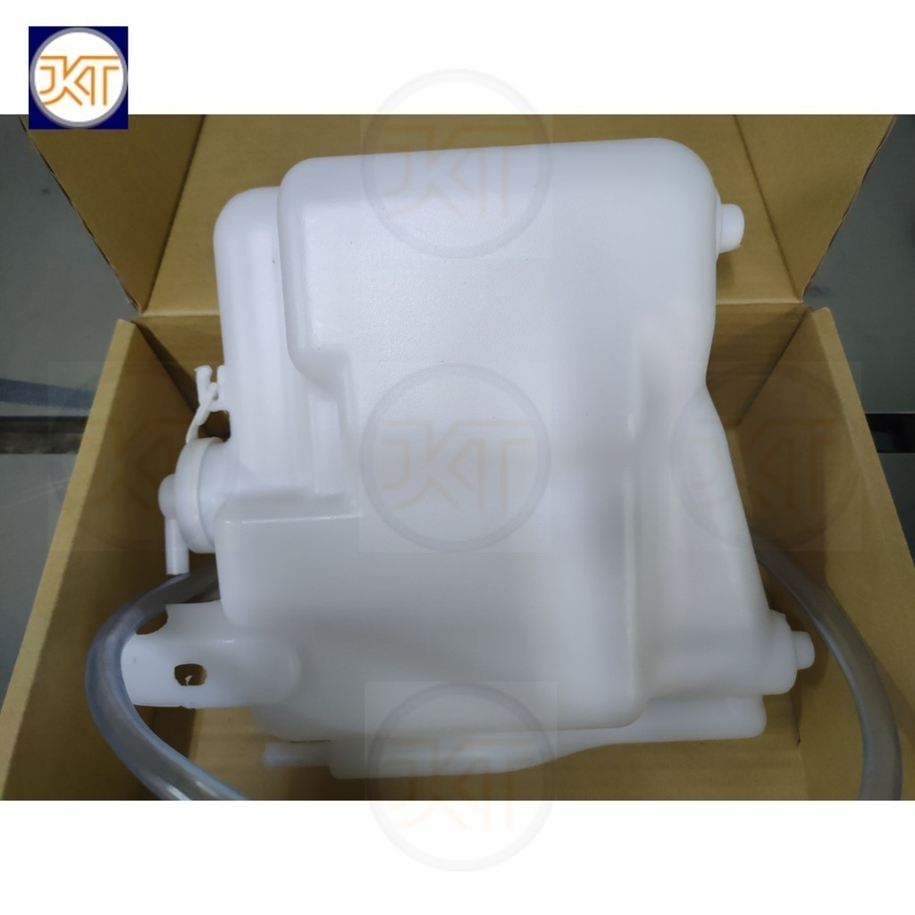 ส่งไวทันใช้ กระป๋องพักน้ำ Isuzu D-max + ท่อน้ำ ส่งไวไม่ต้องรอของนาน