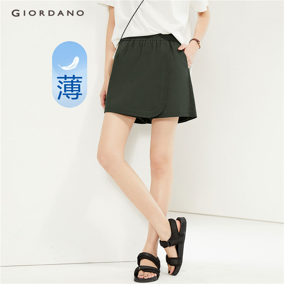 Giordano WOMEN กางเกงขาสั้นเอวยางยืดผ้าฝ้าย 100% slant placket 05404324