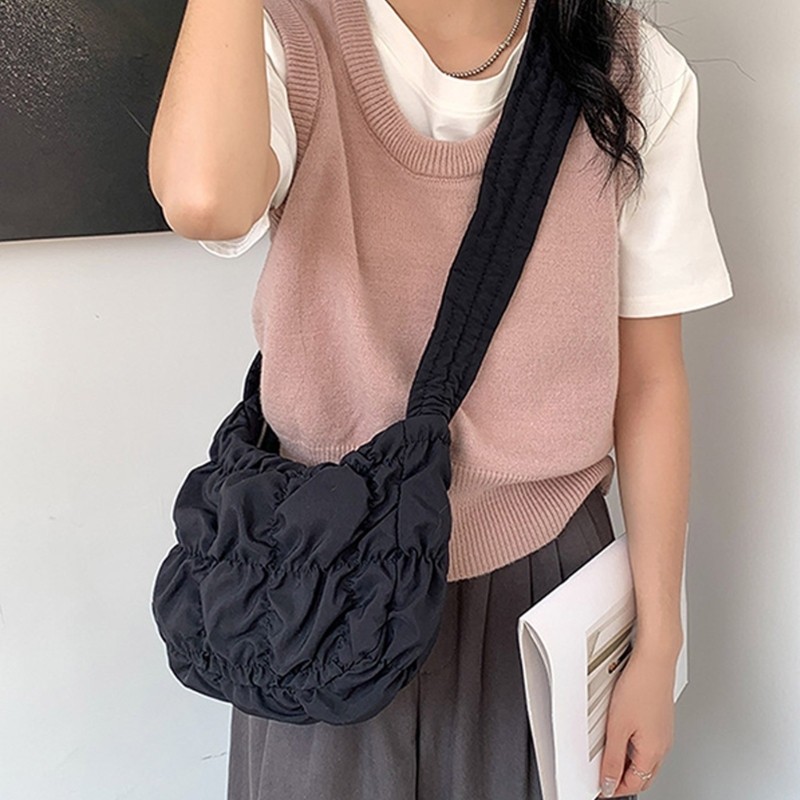 Seng Women Cloud Bag Casual Shoulder Bag Solid Color Crossbody Bag Commuting Bag