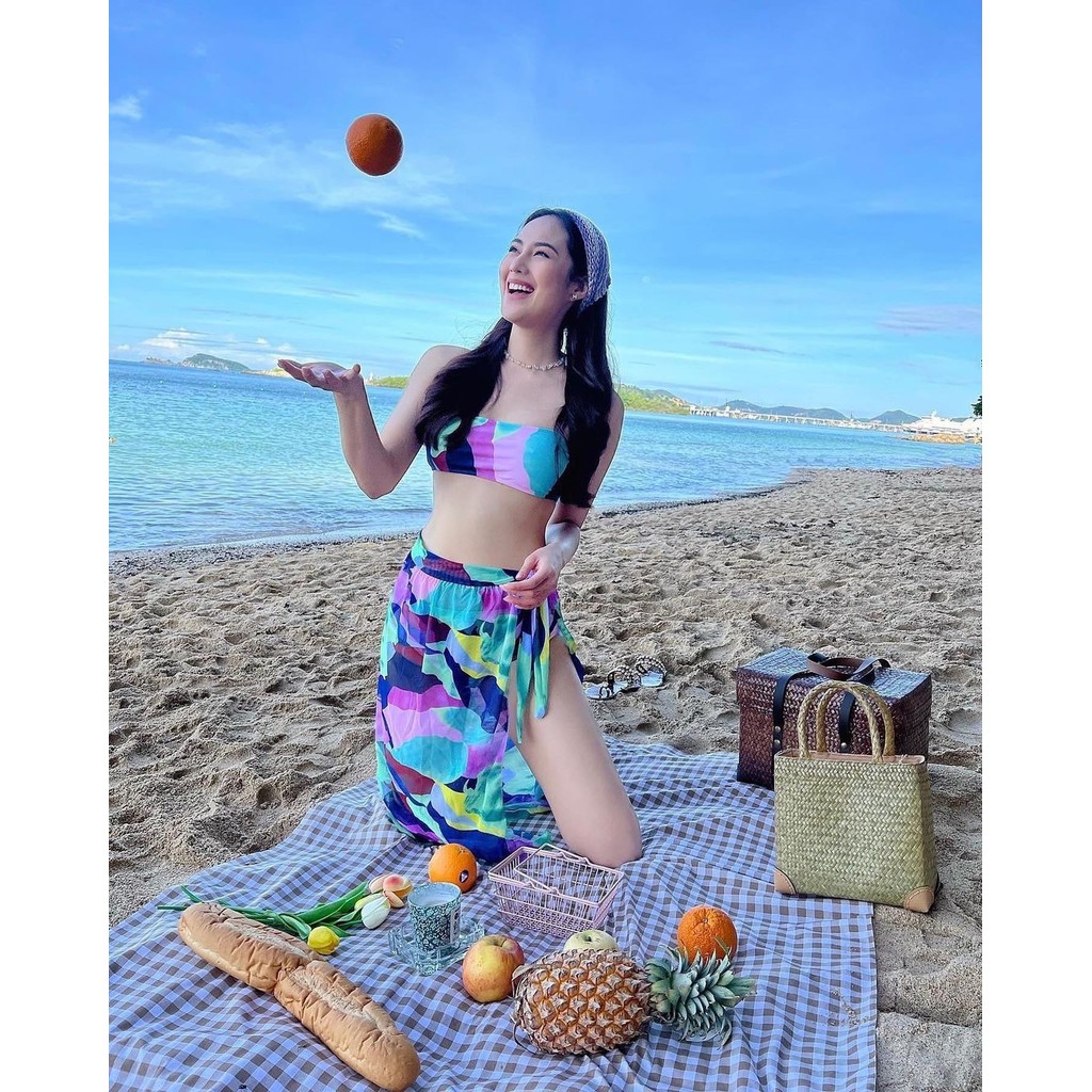 ชุดว่ายน้ำ Bambie bikini set