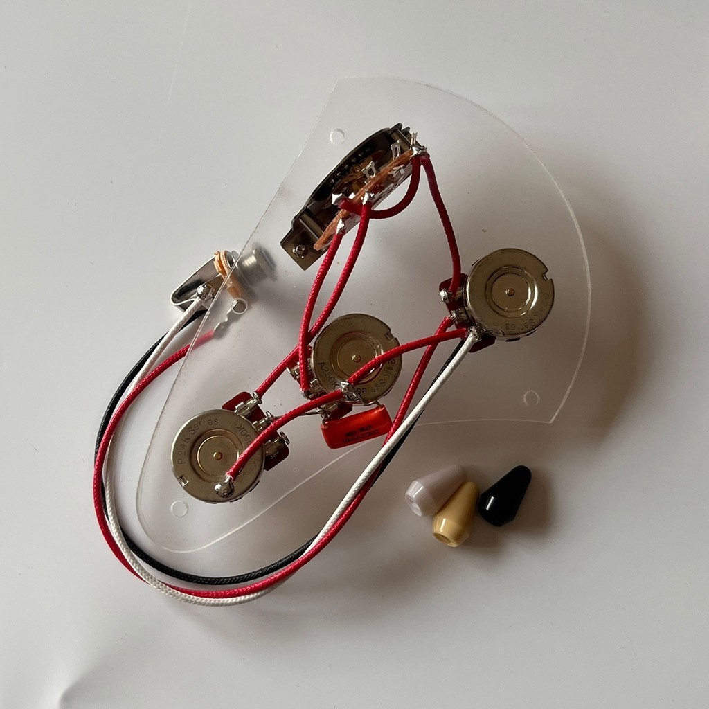 Prewired โหลดกีตาร ์ Stratocaster Pickguard อะคริลิค 250K ทองเหลืองทองแดงเพลาหม ้ อ CDE สีส ้ ม 473K 200V หมวกกีตาร ์ อุปกรณ ์ เสริม