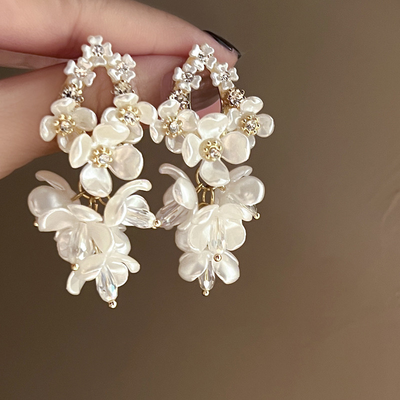 Super Fairy ฝรั ่ งเศส Retro ดอกไม ้ Rhinestone Pearl พู ่ หรูหรา High-End ต ่ างหู