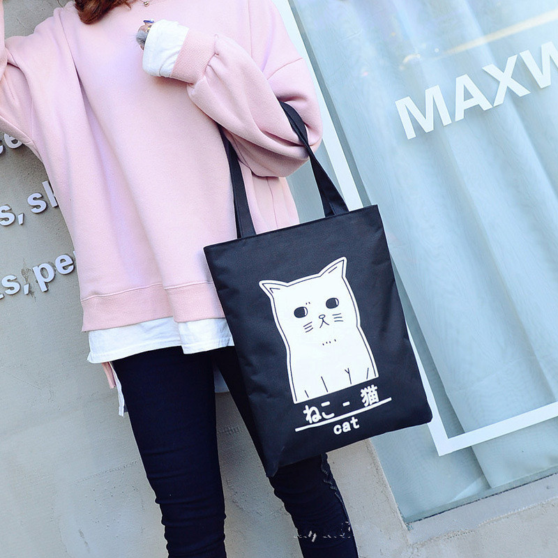 กระเป๋าสะพาย แมว ถุงผ้า มีซิป Tote Bag กระเป๋าผ้าสุดคิ้วท์ เนื้อผ้าดี สีสวย ลายสกรีน น่ารัก กระเป๋าผ้าดิบสีครีม มีลาย