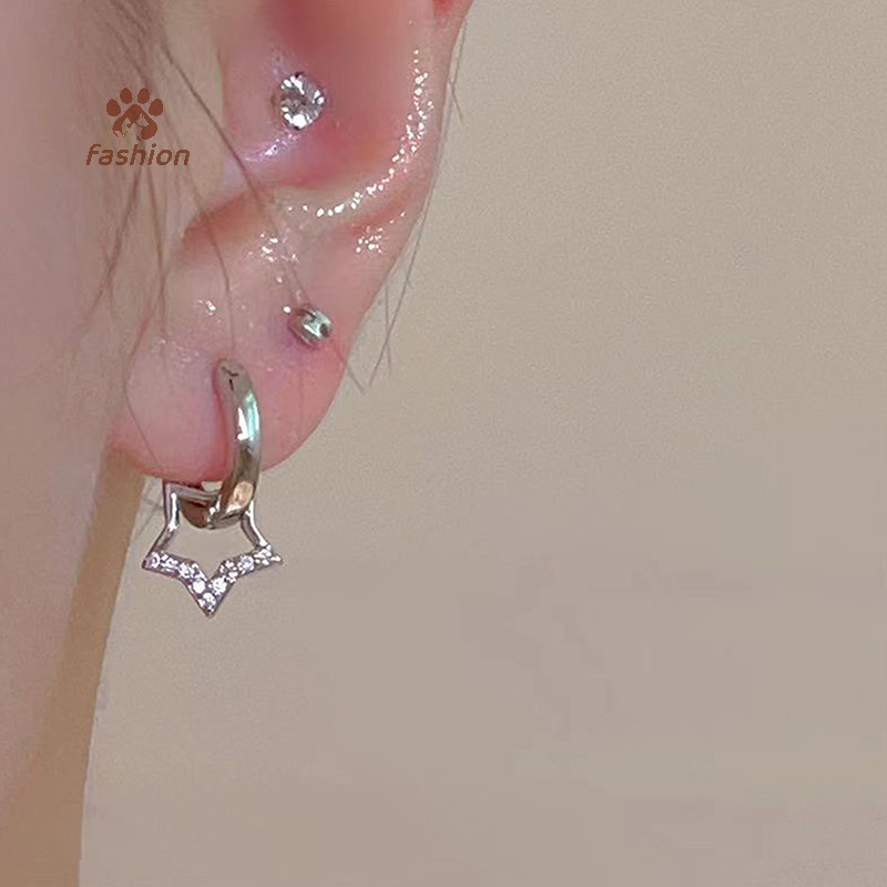[แฟชั่น] 1 คู่คริสตัลหวาน Star Drop ต่างหูสําหรับผู้หญิงสาวแฟชั่นเพทายสีเงิน Five-Pointed Star Ear Buckle Party เครื่องประดับ {TH}