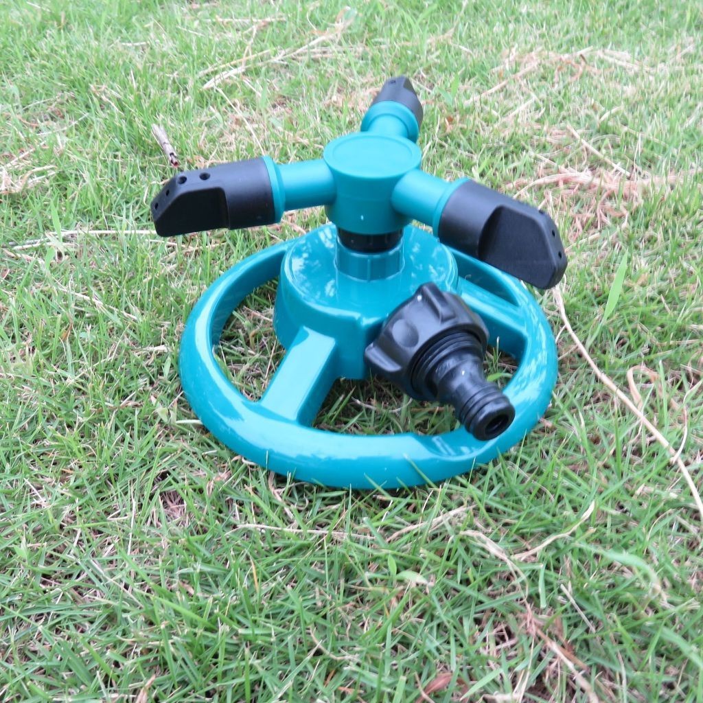 ส่งด่วน มินิสปริงเกอร์ หัวสปริงเกอร์ หมุนได้360องศา หัวฉีดปรับมุมได้3แขน สปริงเกอร์ รดน้ำต้นไม้