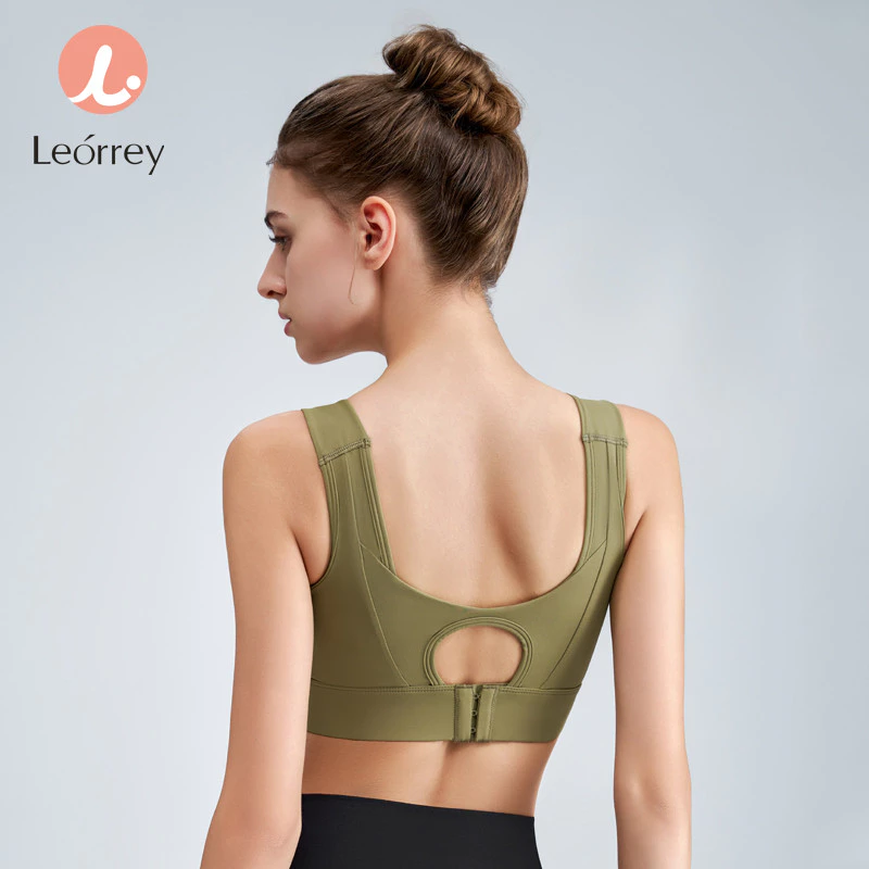 Leorrey เสื้อชั้นในมีโครงทรงสปอร์ตไซส์ใหญ่ แบบสายเดี่ยวพร้อมแผ่นรองไหล่ thumbnail 4
