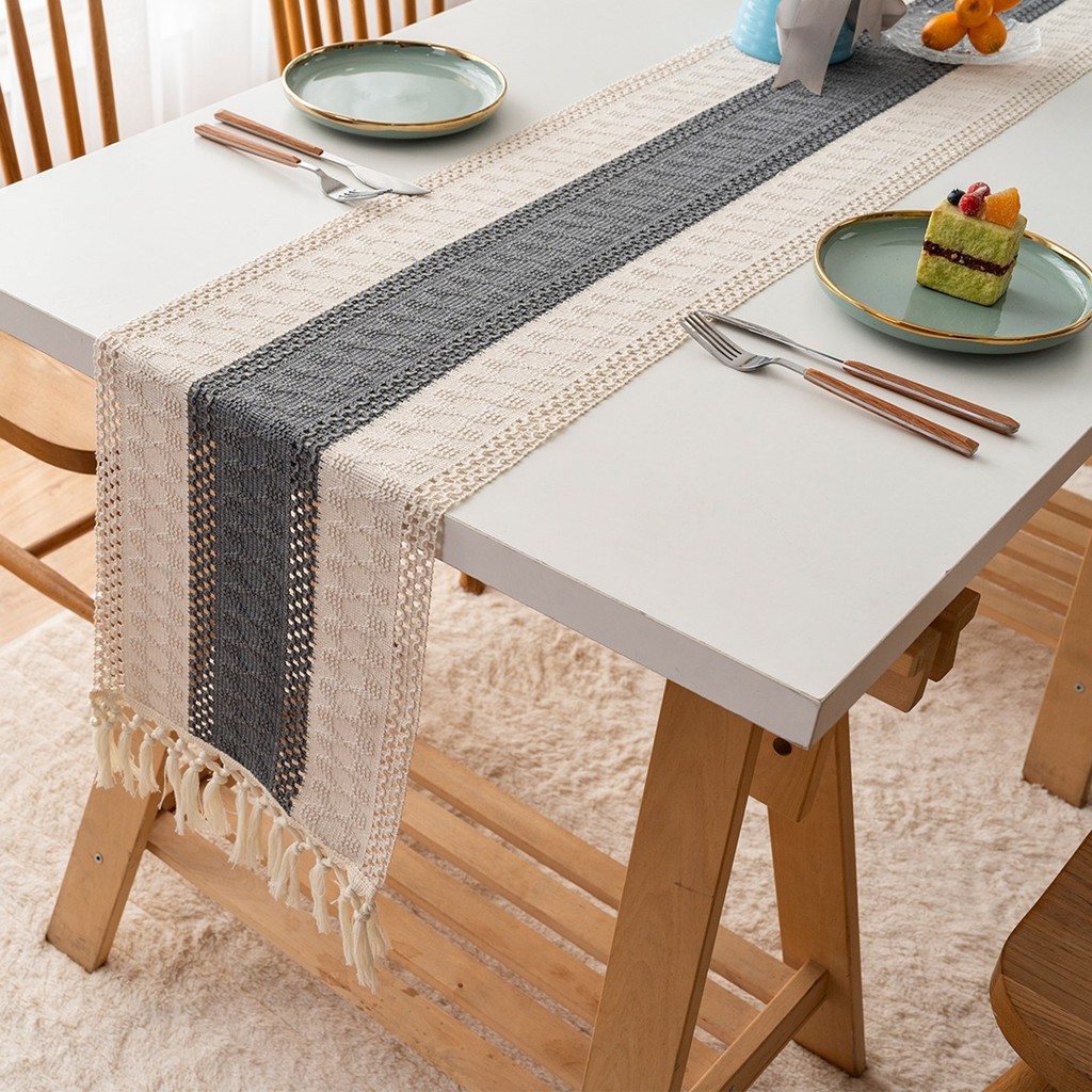 Farmhouse Rustic Table Runner Boho Table Runner สําหรับตกแต่งบ้านพร้อมพู่ Macrame นักวิ่งตารางบ้านไร่ผ้าฝ้ายตารางสําหรับ Bohemian, Rustic, งานแต่งงาน,เจ้าสาว,อาหารค่ํา