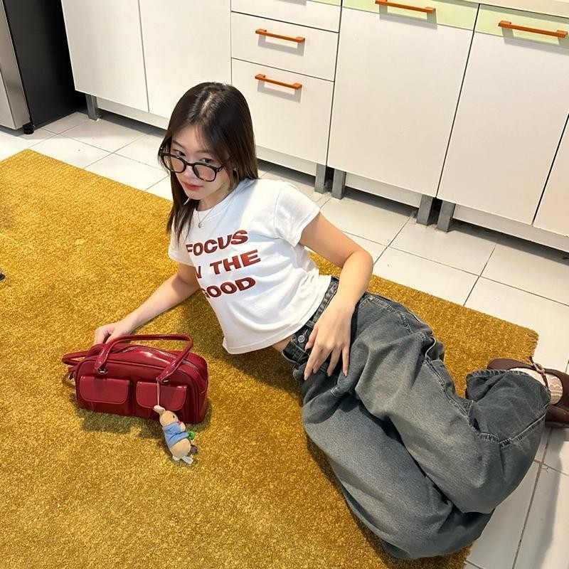 เสื้อยืดครอปเเฟชั่น เข้ากับทุกการแต่งกายแฟชั่นฤดูร้อน Women Clothing ผู้หญิง Tshirt Lady ราคา ถูกที่สุด ดีลบีเคเค แกลเลอรีภาพที่ 2