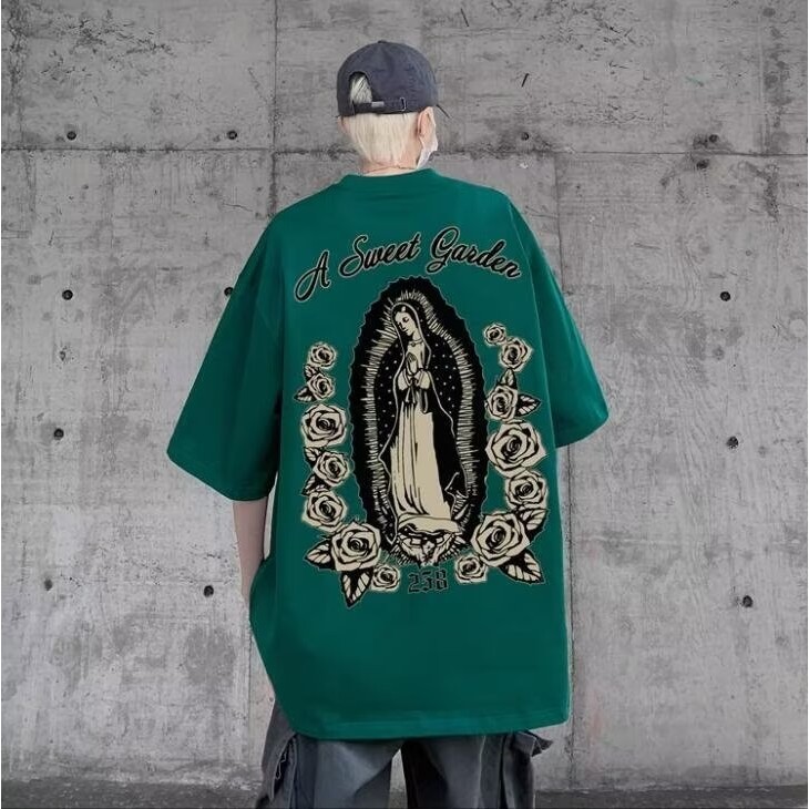 COD M-5XL เสื้อยืดแขนสั้น ทรงหลวม เสื้อยืดคู่รักพิมพ์ตัวอักษร แฟชั่นฤดูร้อน สําหรับผู้ชาย เสื้อยืดคอกลม ลายเเฟชั่นสุดๆสวยเท่ห์