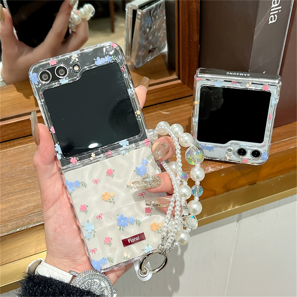 น่ารักสดระลอกน้ําดอกไม้ดอกไม้โปร่งใสเคสโทรศัพท์พร้อมโซ่มุกสําหรับ Samsung Galaxy Z Flip 5 6 Z Flip6 ZFlip 5 Zflip6 Zflip7 กันกระแทกปกหลัง
