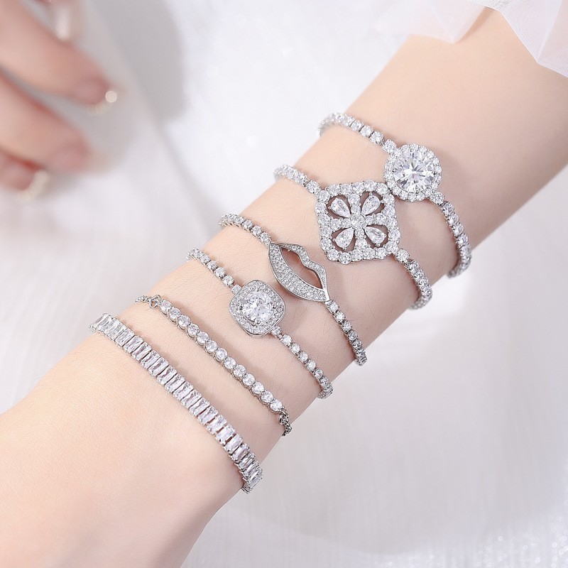 coco.baby: สร้อยข้อมือเพชรรูปวงกลม กำไลข้อมือประดับเพชร ล้อมเพชร เครื่องประดับแฟชั่น สำหรับผู้หญิง สไตล์เกาหลี SL96