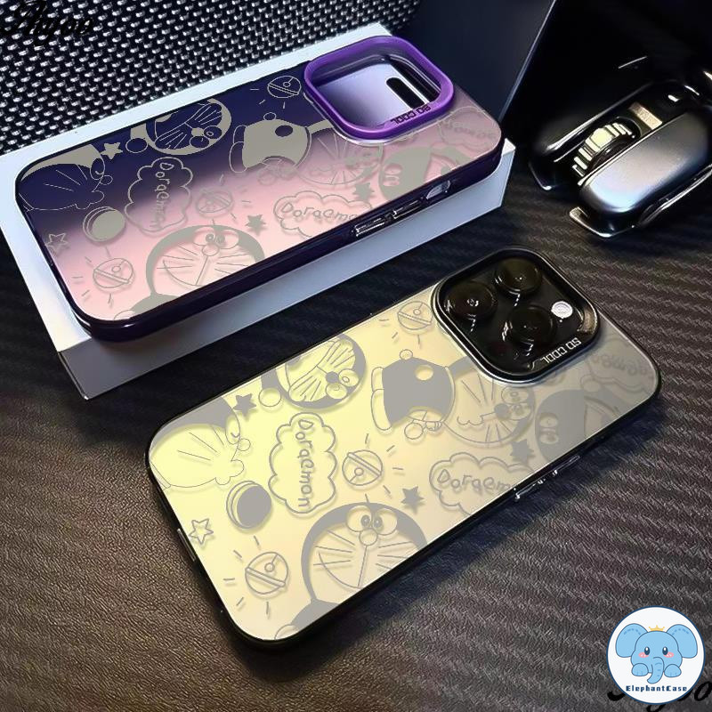 คู่รักดูเดิลการ์ตูนโดราเอมอนสุดหรูเคสโลหะเลนส์กันกระแทก iPhone 11 15 XR 14 11 12 13 Pro Max 8 15 14 7 Plus X XS Max SE