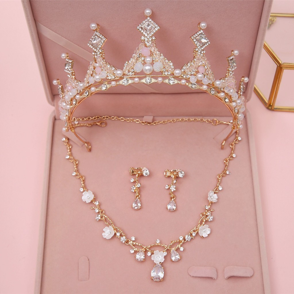 3 ชิ ้ นชุดเด ็ กมงกุฎคริสตัล Rhinestone สร ้ อยคอต ่ างหูสาว Headdress เหมาะสําหรับวันเกิดเปียโนประสิทธิภาพเด ็ กของขวัญวัน