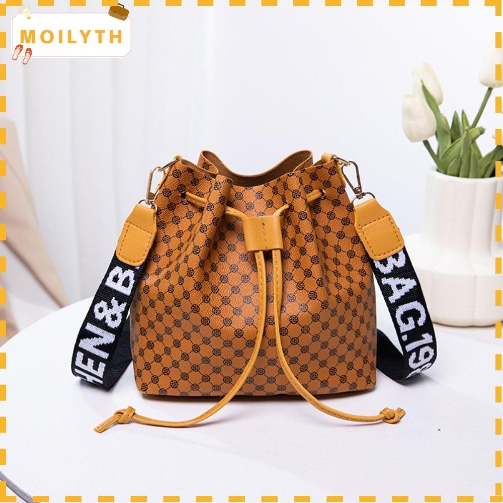 Moilyth Plain Pleated Bag, One-sided Pleated Design All-match Women 's Shoulder Bag, Fashion PU Leather Casual Plain Small Bucket Bag Women