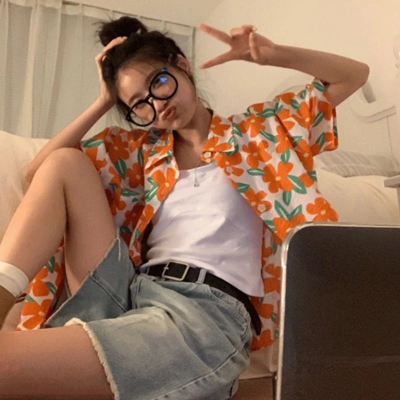 Couture เสื้อเชิ้ตฮาวายผู้หญิง ลายดอกไม้ แขนสั้น thumbnail 7