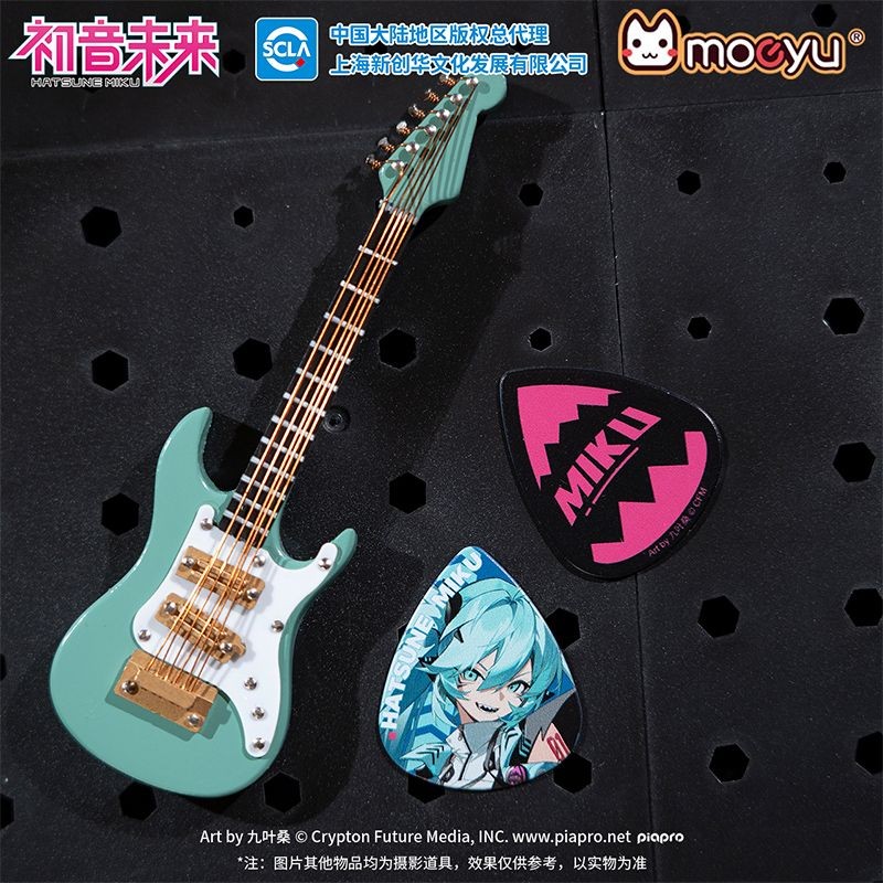 Shop moeyu Hatsune Miku กีตาร์ Picks ร้องเพลง RAVE Series Miku อะนิเมะสองมิติ สินค้าเครื่องประดับของ