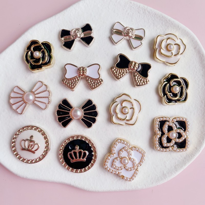 10 ชิ้น อุปกรณ์เสริมโบว์ดอกคาเมลเลียกลิ่นหอมขนาดเล็กวินเทจ DIY วัสดุเรซิน เคสโทรศัพท์ อุปกรณ์เสริมดอกไม้รองเท้า ขายส่ง