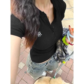 Anata เสื้อยืดผู้หญิงสีน้ำเงินกรมท่า คอวี ทรงกระชับ ประดับปุ่ม สไตล์วินเทจแบบเกาหลี สำหรับใส่สบายในโอกาสพักผ่อน