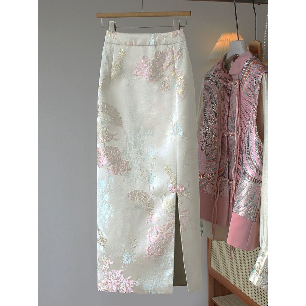 กระโปรงยาวปานกลาง 2024 ฤดูใบไม ้ ผลิและฤดูร ้ อนใหม ่ Elegant Elegant Jacquard Retro กระโปรงเอวสูง