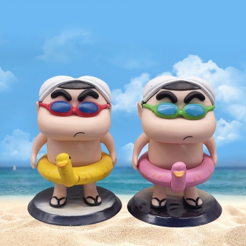 Crayon Shin-Chan Beach Series เป็ดน้อยสีเหลืองแหวนว่ายน้ําน่ารักการ์ตูนตุ๊กตาเดสก์ท็อปเครื่องประดับ
