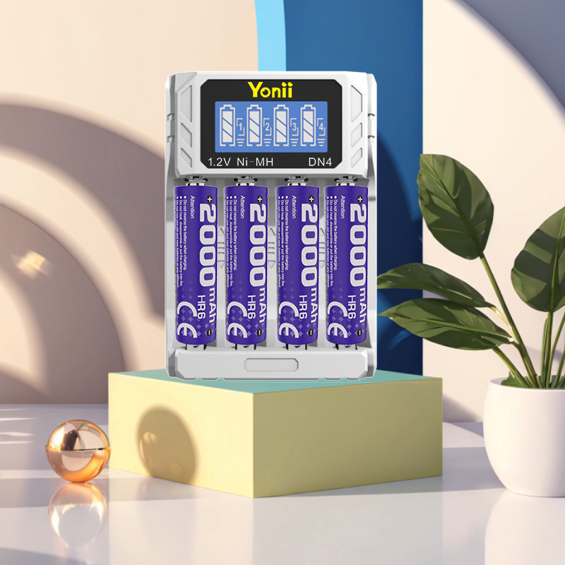 รางชาร์จ Yonii DN4 1.2V-1.5V ชาร์จถ่าน Ni-Mh/Ni-Cd AA2000/AAA800mAh พอร์ตชาร์จ Type-C พร้อมจอ LCD 【ส่งของจากประเทศไทย】