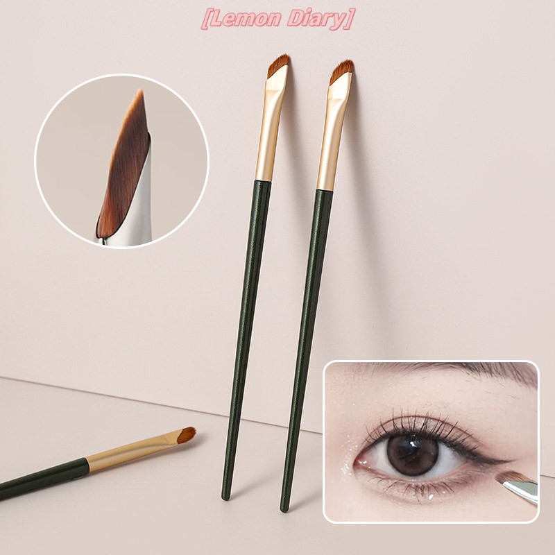 แอลดี| อัพเกรด Eyeliner Eyebrow Brush Slang Flat Sickle Blade Eyeliner Brushes Wool Fiber Eye Brow Contour Makeup Tools ใหม่