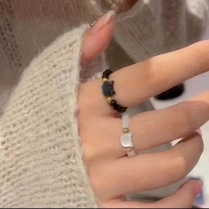 1ชิ้นธรรมชาติมูนสโตน ออบซิเดียน แหวนน่ารักสีดําสีขาวแมวลูกปัดแหวนผู้หญิงผู้ชายจบการศึกษาของขวัญ