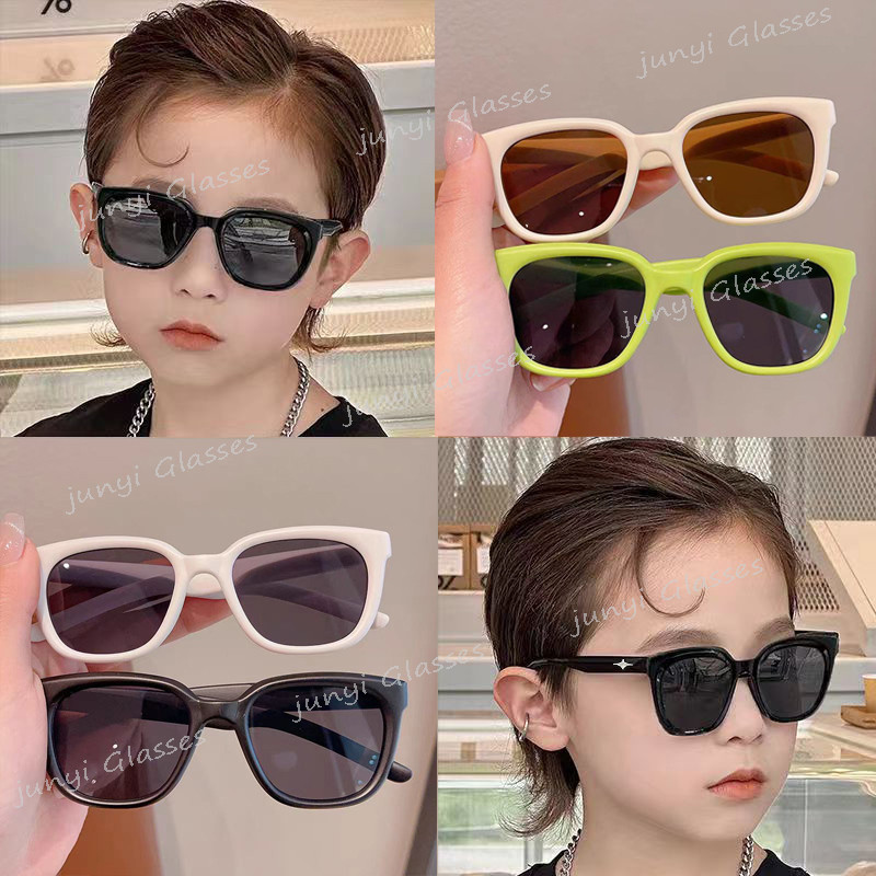 แฟชั่นเกาหลีสแควร์เด็กแว่นกันแดดสําหรับเด็กแว่นตาหญิงและเด็กชาย Pentacle ตกแต่งกลางแจ้ง Shade UV แว่นตาป้องกัน