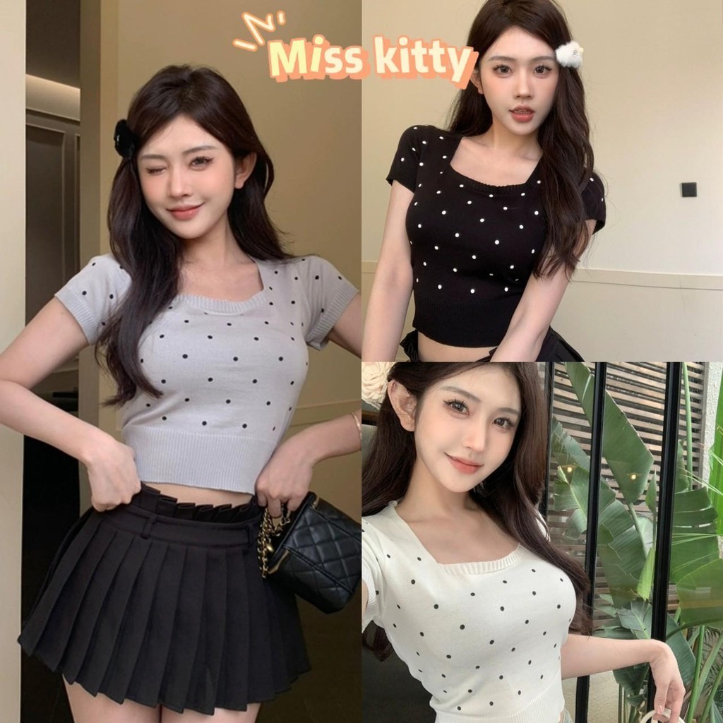Miss Kitty ~พร้อมส่ง~ "BKD4832"  เสื้อยืดไหมพรมครอปแขนสั้น คอเหลี่ยม ดีเทลลายจุกน่ารักมาก