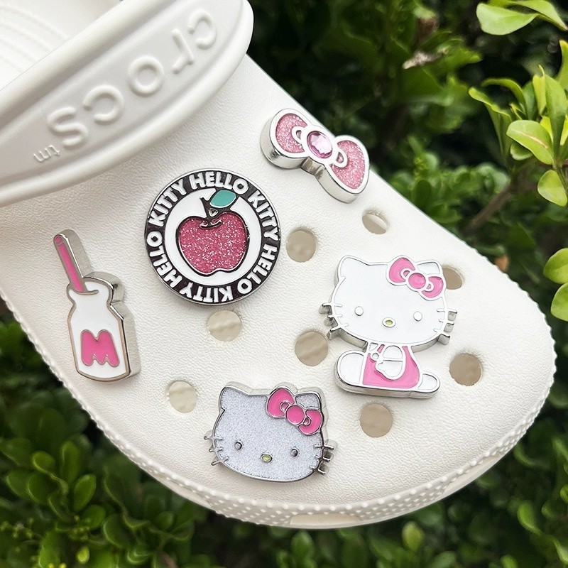 jibbitz crocs อุปกรณ์เสริม สําหรับ crocs jibbits crocs charm kitty DIY jibbitz set jibitz gibbitz ji