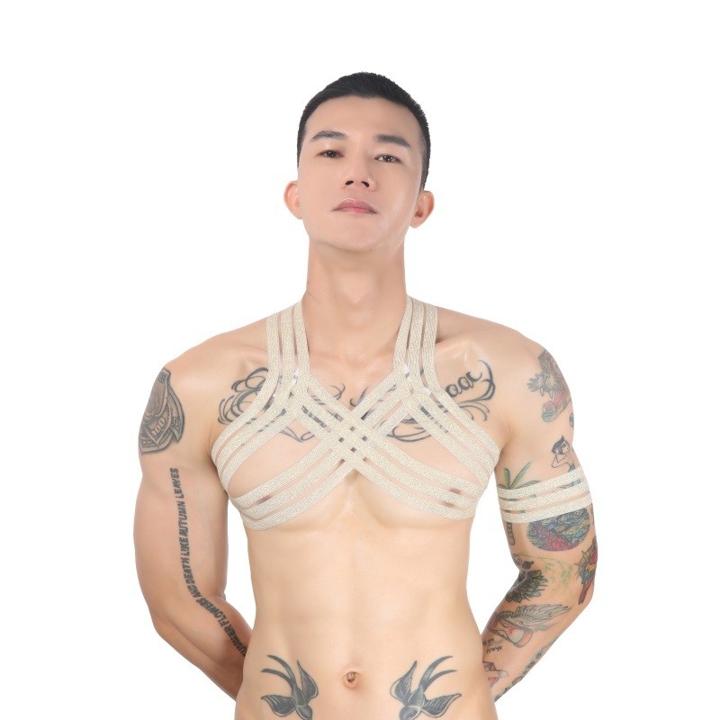 ผู้ชายเซ็กซี่สายรัดหน้าอกโหลออกเชือกแขวนคอข้ามทาสเครื่องแต รูปที่ 6